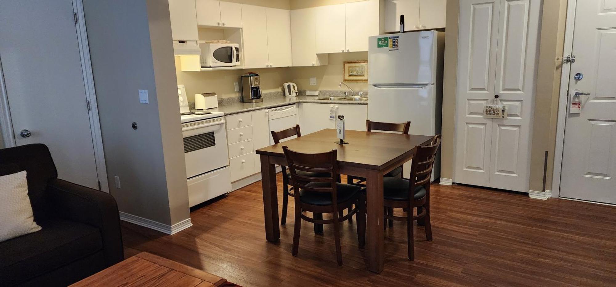 Times Square Suites Hotel Βανκούβερ Εξωτερικό φωτογραφία