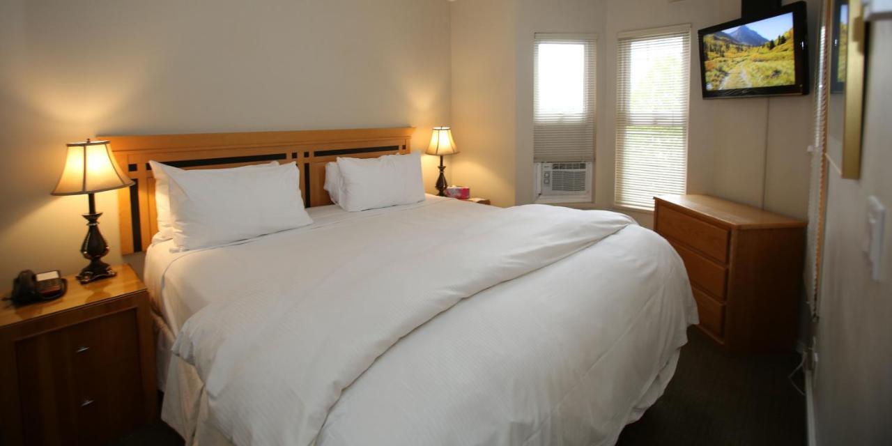 Times Square Suites Hotel Βανκούβερ Εξωτερικό φωτογραφία
